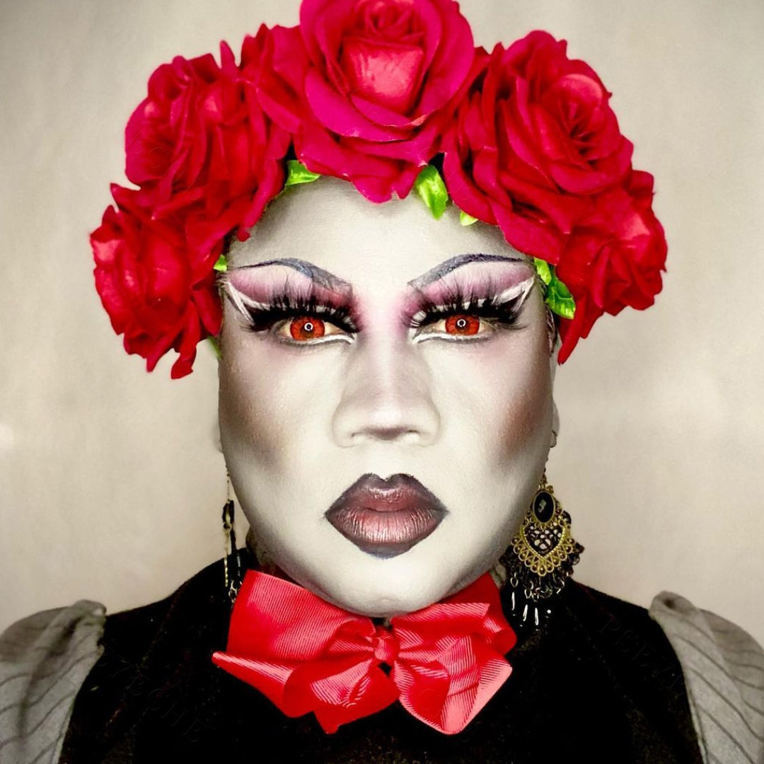 Dolly Eye Red Halloween Contacts Secondary image